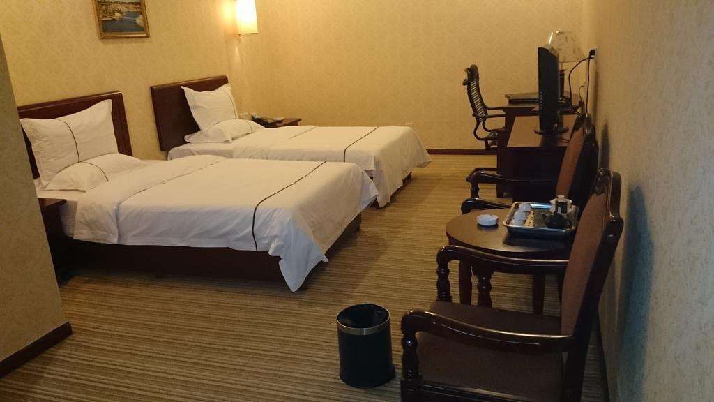 Guangzhou Yuedu Hotel الغرفة الصورة
